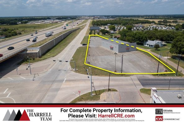 182 North McLennan Drive, Elm Mott, TX 76640